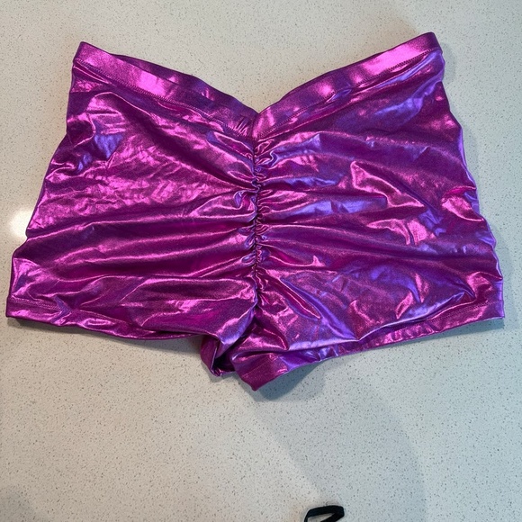 NWT SKIMS METALLIC SWIM V-WAIST SHORT DRAGON FRUIT Purple Kim Kardashian Rave - Picture 6 of 9